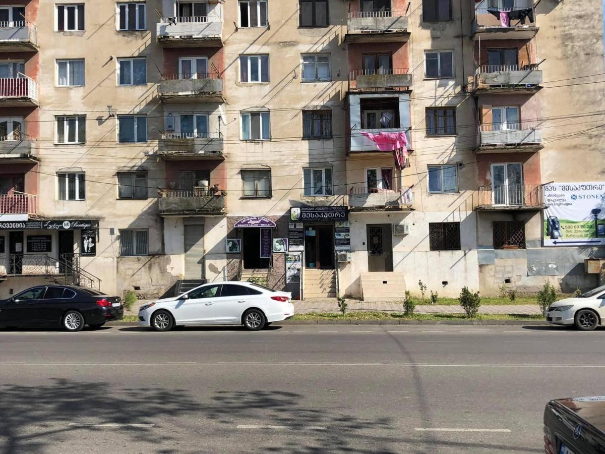 Shartava #1 Apartment Kutaisi Bagian luar foto
